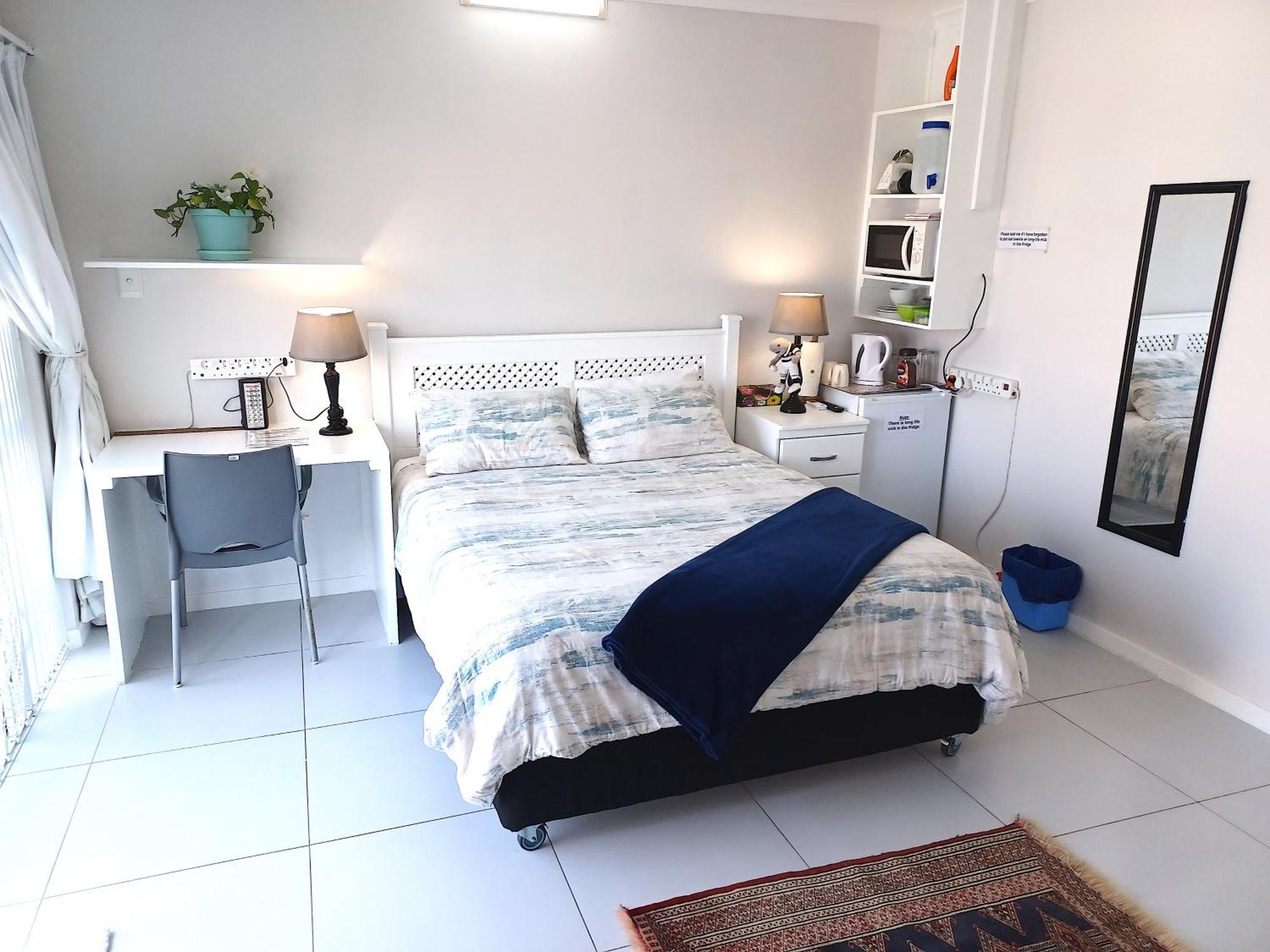 Privatunterkunft Close To The Sea - Sea Facing Upstairs En-suite Bedroom In Main House
